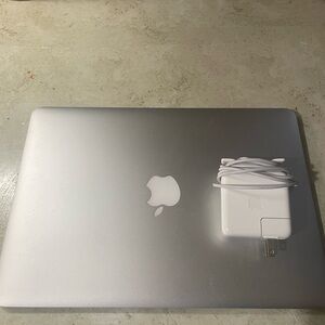 Apple Laptop in Silver with Charger